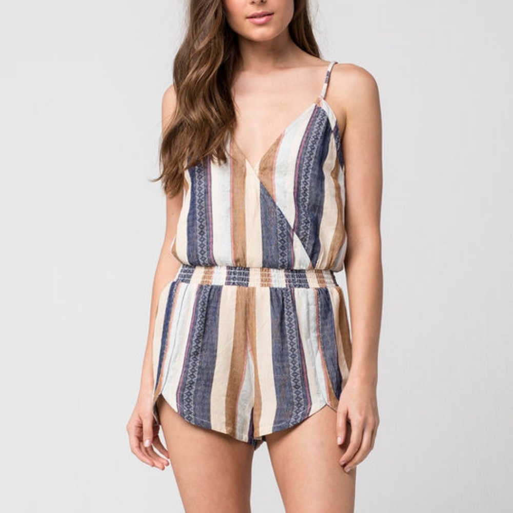 O'Neill Brenda romper (M) - Fits like a SMALL